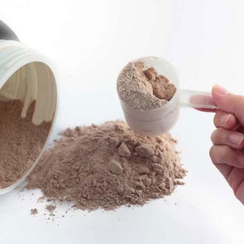 Protein Tozu Süt İle Mi Su İle Mi İçilir?