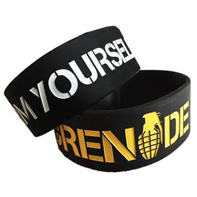Grenade Bileklik Arm Yourself